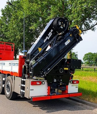 de vet atlas autolaadkraan met opbouw 7